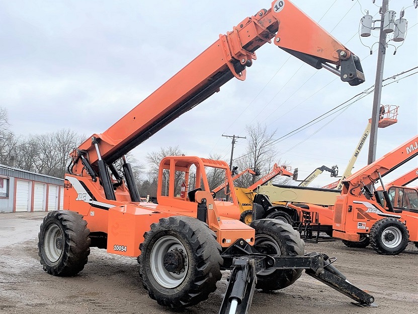 Front View of JLG Skytrak Telehandler 10054 2004 JLG Skytrak Telehandler 10054 for Sale Online