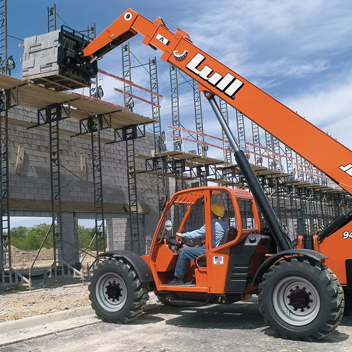 La Crosse new used construction equipment dealer: telehandlers, boom lifts, dozers