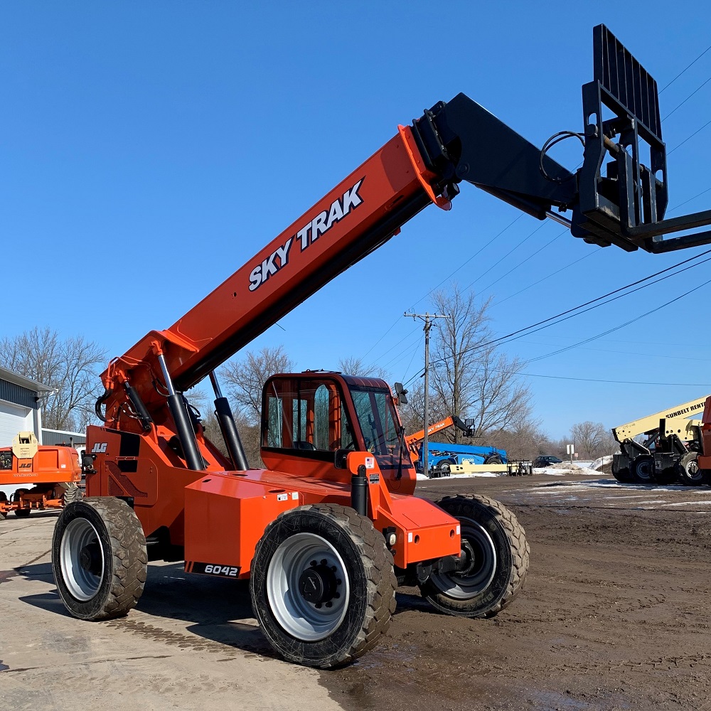 2013 Skytrak/JLG 6042 Telehandler 2013 JLG Telescopic Handler: 6042