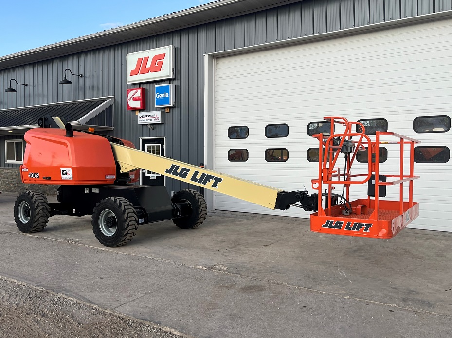 2015 JLG 460SJ Boom Lift Front