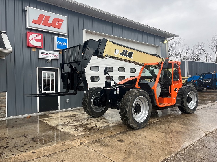 2012 Skytrak 10054 Telehandler Front