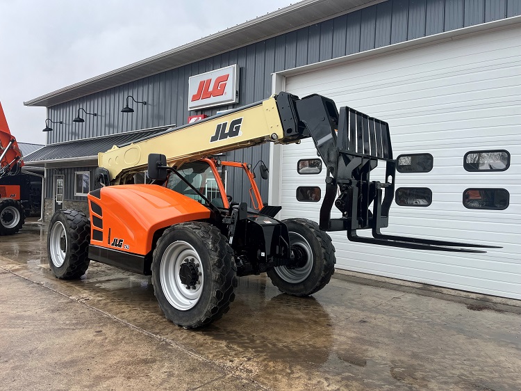 742 Telehandler for sale