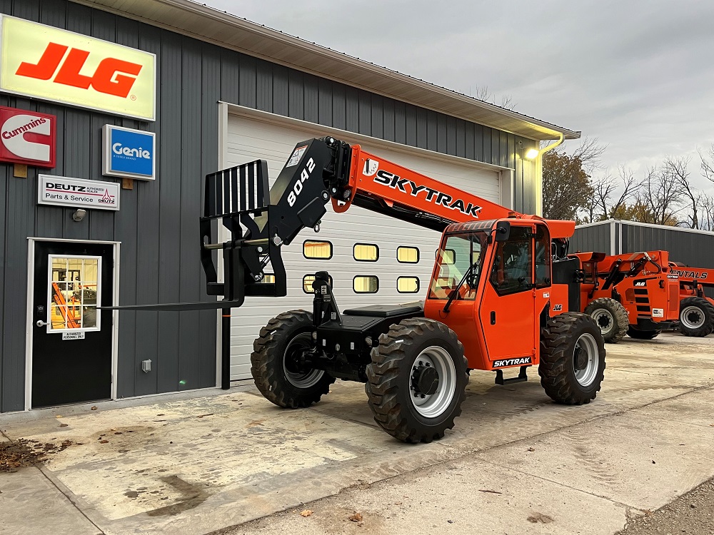 2012 Skytrak 10054 Telehandler Front