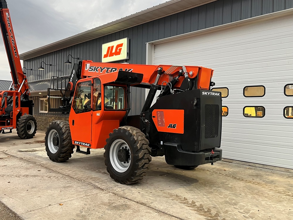 New Skytrak 8042 telehandler for sale in WI