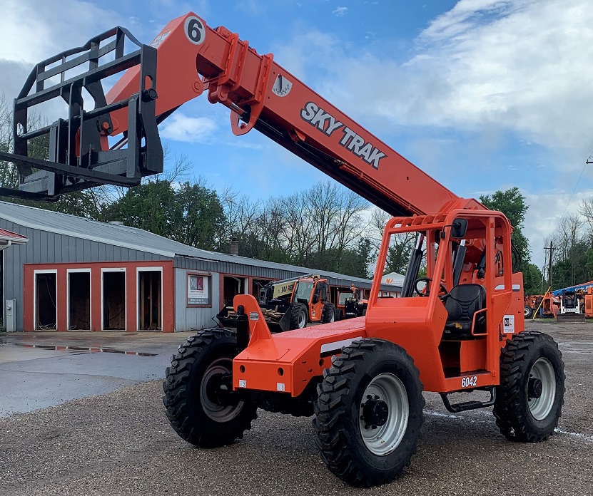 2006 Skytrak 6042 Back View 2006 Skytrak 6042 Legacy Telehandler for sale in Wisconsin