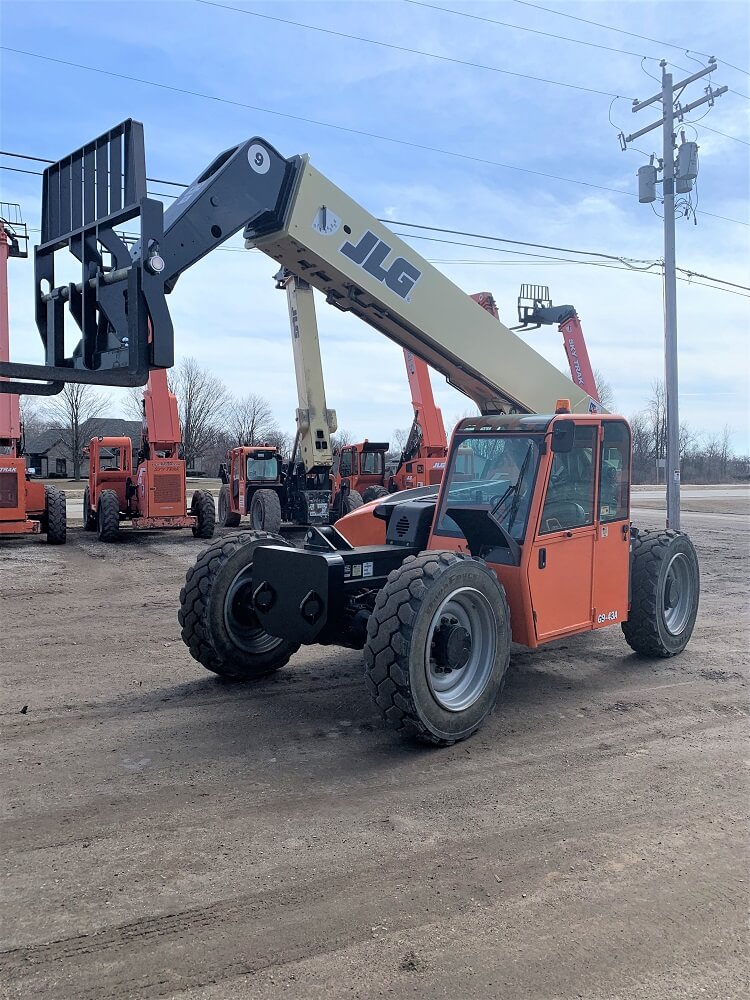 2014 JLG G9-43A Telehandler Front Left 2014 JLG G9-43A for sale